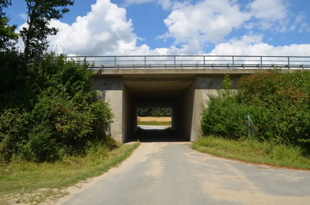 Brückenhauptprüfungen auf der Autobahn BAB A70